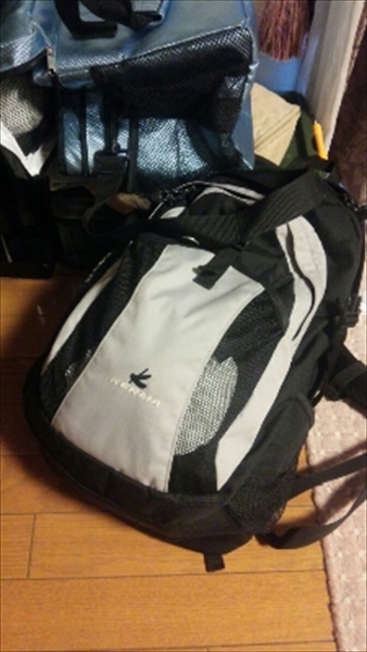 app-017178900s1429308690_R