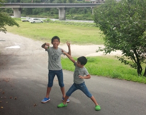 app-047545500s1409104704_2_1