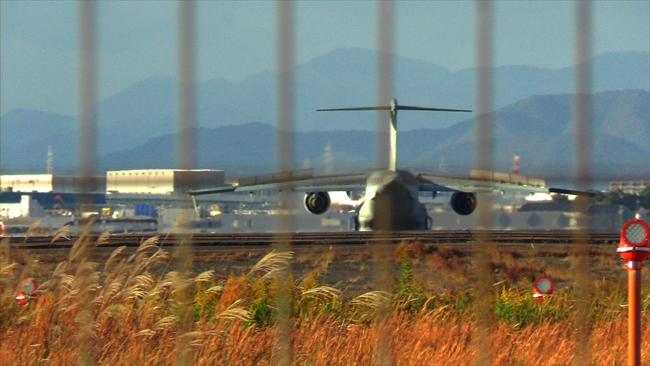 小牧基地に着陸したC-2