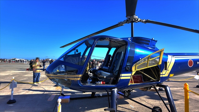 明野駐屯地記念行事　TH-480B