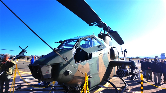 明野駐屯地記念行事　AH-1S