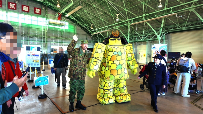 明野駐屯地記念行事　自衛隊マスコット