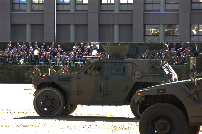 訓練時の軽装甲機動車（LAV）